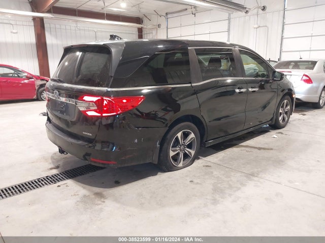 Honda Odyssey Touring 2018 5FNRL6H8XJB011313 Image 4