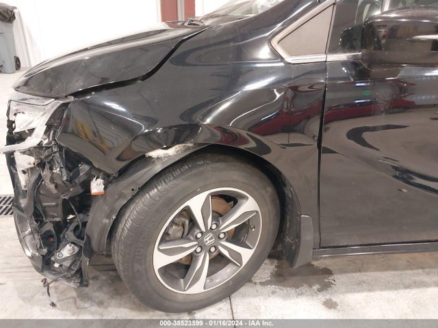 Honda Odyssey Touring 2018 5FNRL6H8XJB011313 Image 6