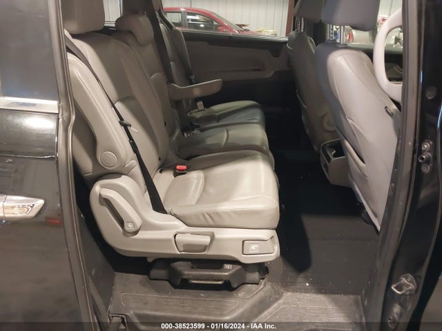 Honda Odyssey Touring 2018 5FNRL6H8XJB011313 Image 8