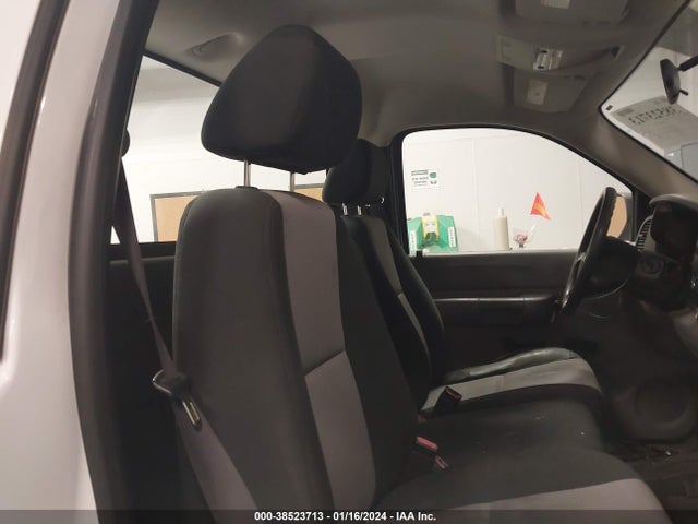 2009 CHEVROLET SILVERADO 1500 WORK TRUCK VIN: 1GCEK14X49Z230601