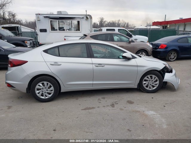 Hyundai ELANTRA SE 2019 5NPD74LF4KH486886 Image 13