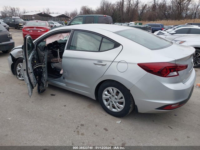 Hyundai ELANTRA SE 2019 5NPD74LF4KH486886 Image 3