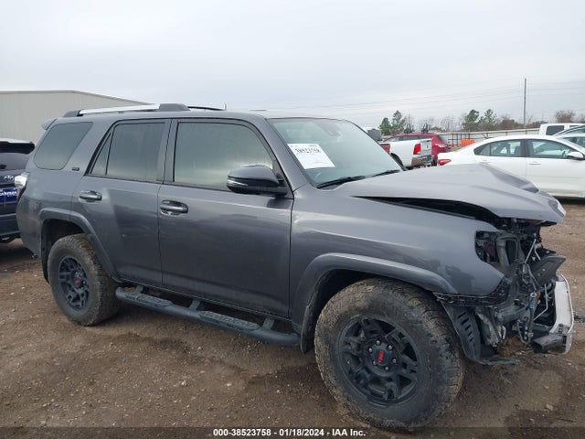 Toyota 4runner Sr5 Premium 2022 JTEFU5JR5N5269643 Image 14