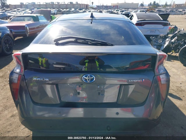 Toyota Prius Four 2016 JTDKARFU5G3025585 Image 16