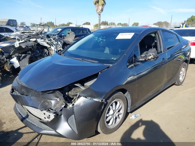 Toyota Prius Four 2016 JTDKARFU5G3025585 Image 2