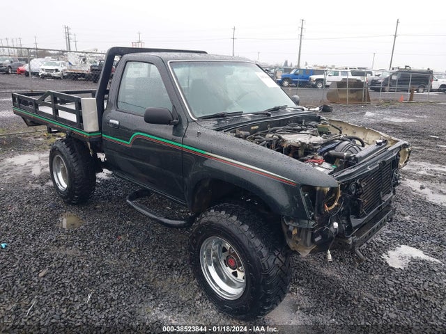 1990 TOYOTA PICKUP 1/2 TON SHT WHEELBASE DLX VIN: JT4VN01D3L2006733