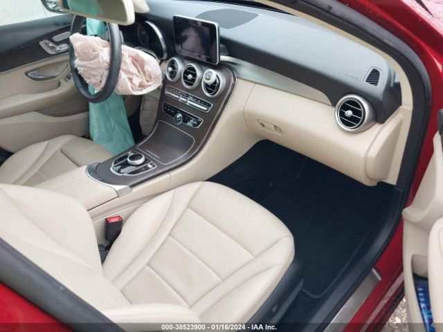 55SWF4JBXJU263338 Mercedes-Benz C 300