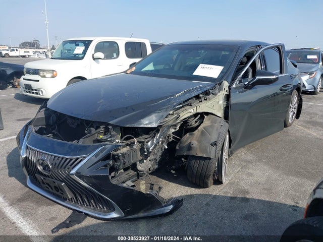 58ADA1C17MU007992 Lexus ES 300H