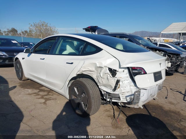 5YJ3E1EA8MF938857 Tesla Model 3 Standard Range Plus Rear-wheel Drive