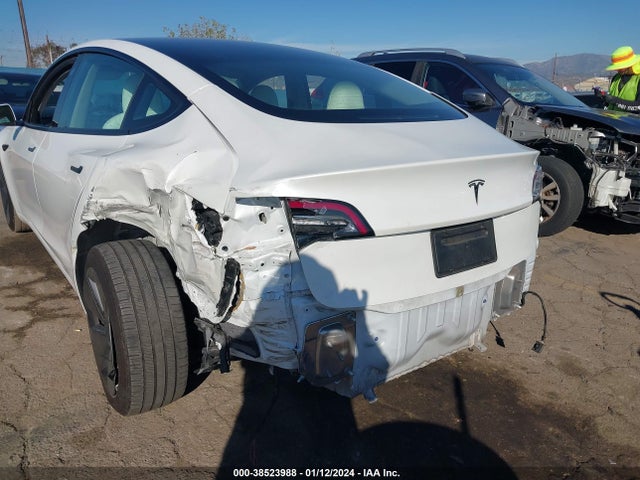 5YJ3E1EA8MF938857 Tesla Model 3 Standard Range Plus Rear-wheel Drive