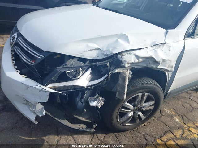 WVGAV7AX9GW531257 Volkswagen TIGUAN S