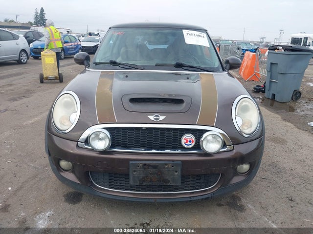 2010 MINI COOPER S WMWMF7C51ATZ72008 Photo 5