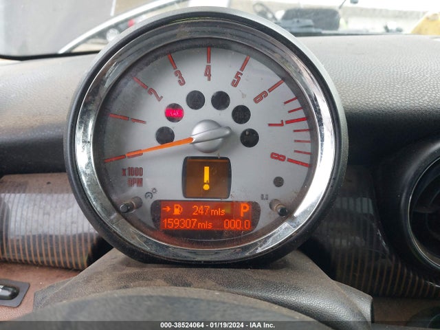 2010 MINI COOPER S WMWMF7C51ATZ72008 Photo 6