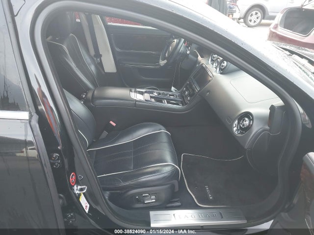 2013 JAGUAR XJ SAJWA2GB7DLV50005 Photo 4