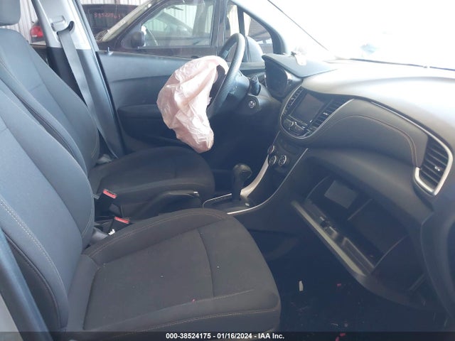 Chevrolet Trax Awd Ls 2022 KL7CJNSM3NB552172 Image 5