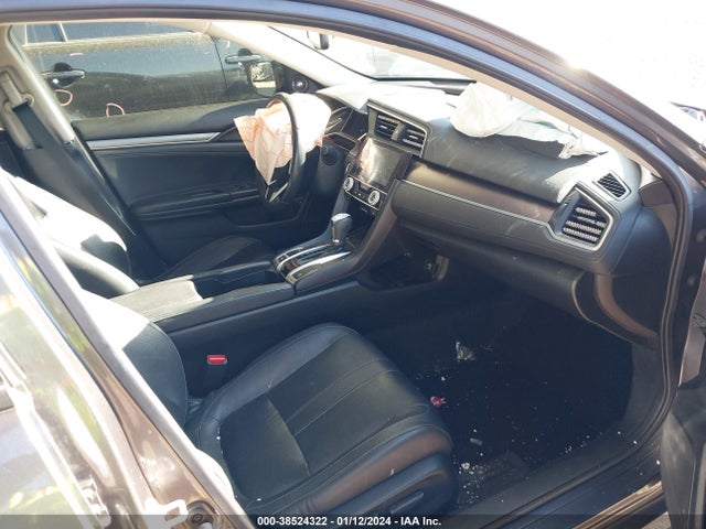 2018 HONDA CIVIC TOURING VIN: JHMFC1F91JX034078