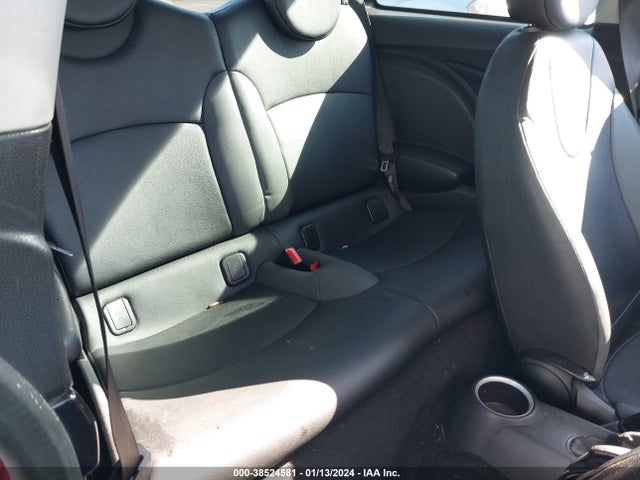 2008 MINI COOPER WMWMF33528TT68258 Photo 7