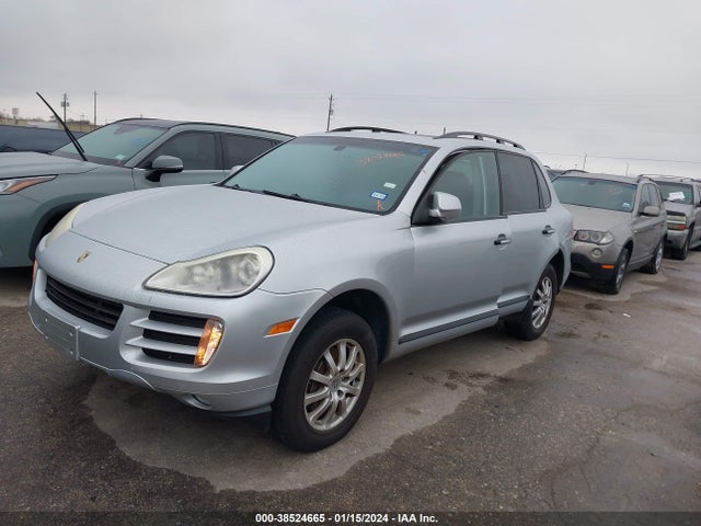 2010 PORSCHE CAYENNE WP1AA2AP0ALA04220 Photo 1