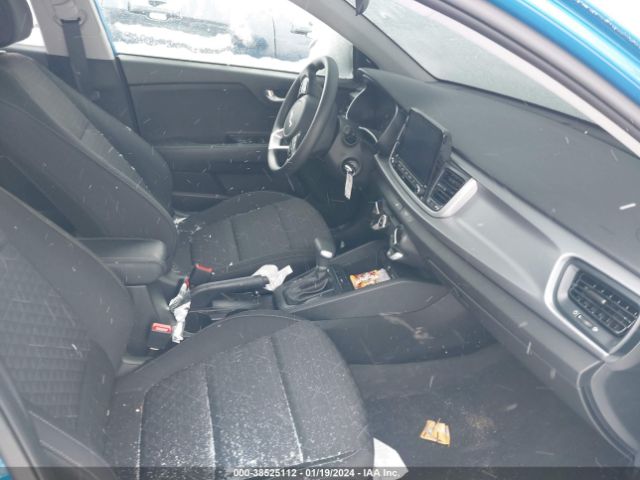 3KPA25AD0PE596015 KIA Rio 5-door S