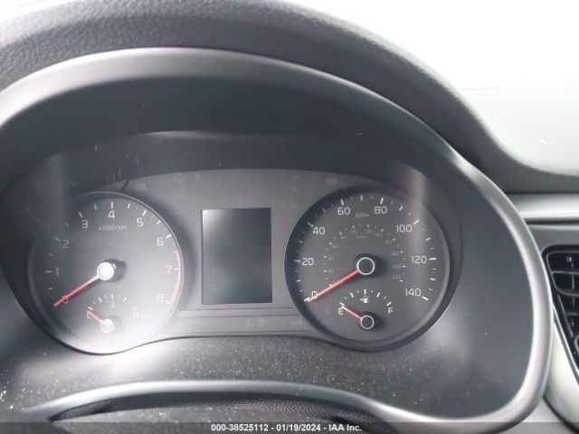 3KPA25AD0PE596015 KIA Rio 5-door S