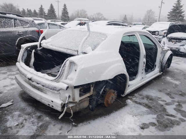 Chrysler 300 S 2015 2C3CCAGG0FH797596 Image 4