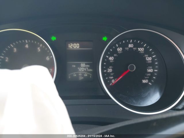 3VW2K7AJ4FM404439 Volkswagen Jetta 2.0l S