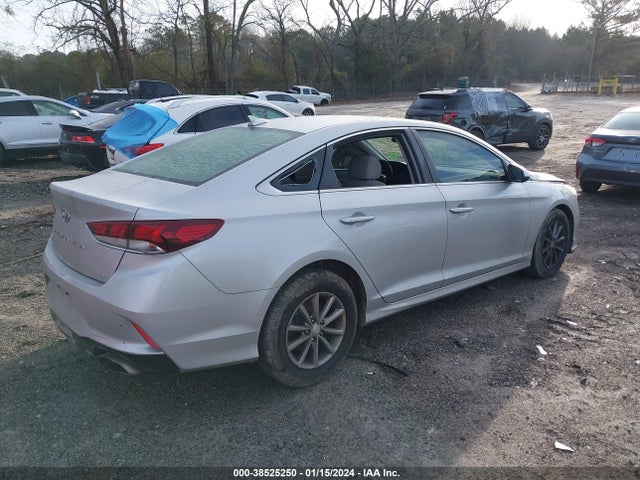 Hyundai SONATA SE 2019 5NPE24AF6KH755914 Image 4