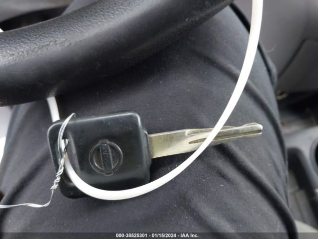 3N6CM0KN6HK711410 Nissan Nv200 S