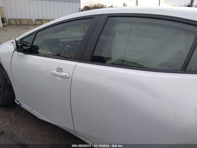 Toyota Prius Le 2023 JTDACAAU4P3000899 Image 14