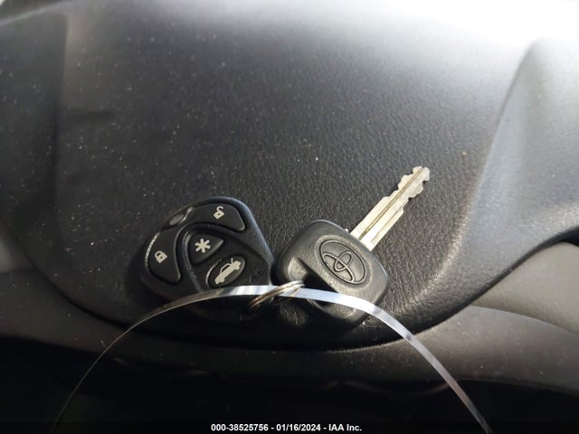 Toyota YARIS L 2017 VNKKTUD31HA081163 Image 11