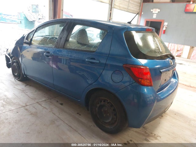 Toyota YARIS L 2017 VNKKTUD31HA081163 Image 3