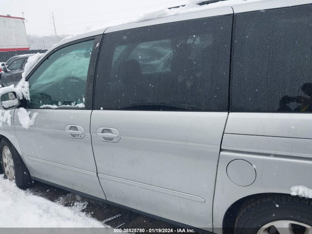 2004 HONDA ODYSSEY EX VIN: 5FNRL18894B147309