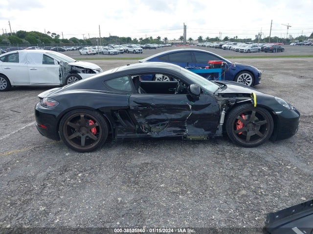 WP0AB2A87MK275017 Porsche 718 Cayman S