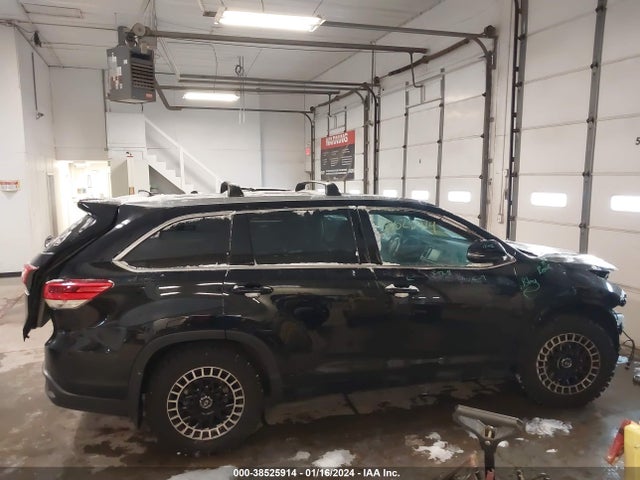 Toyota Highlander Xle 2017 5TDJZRFH1HS509907 Image 14