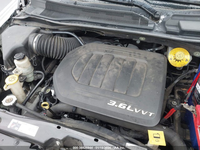 2C4RC1HG7FR522466 Chrysler Town & Country S
