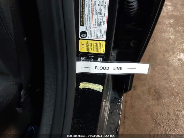 BMW 320i Xdrive 2018 WBA8A3C56JA488615 Image 6