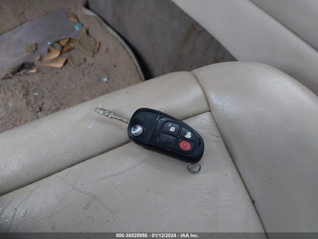 2004 JAGUAR XJ SAJWA71C24SG33784 Photo 10