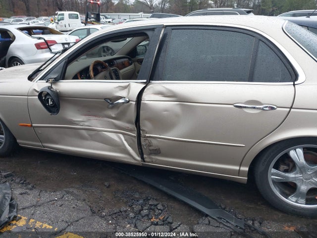 2004 JAGUAR XJ SAJWA71C24SG33784 Photo 5