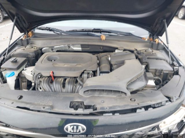 5XXGT4L34KG284883 KIA Optima S