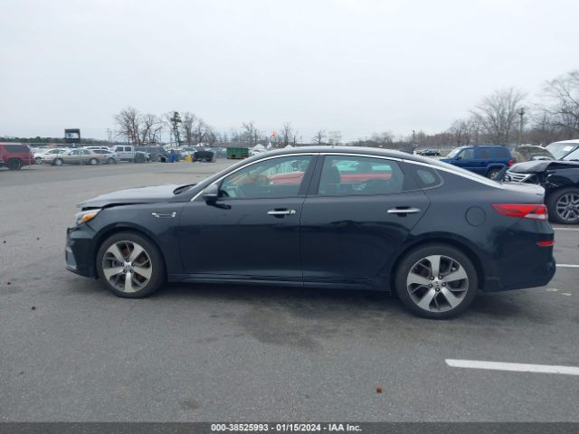 5XXGT4L34KG284883 KIA Optima S