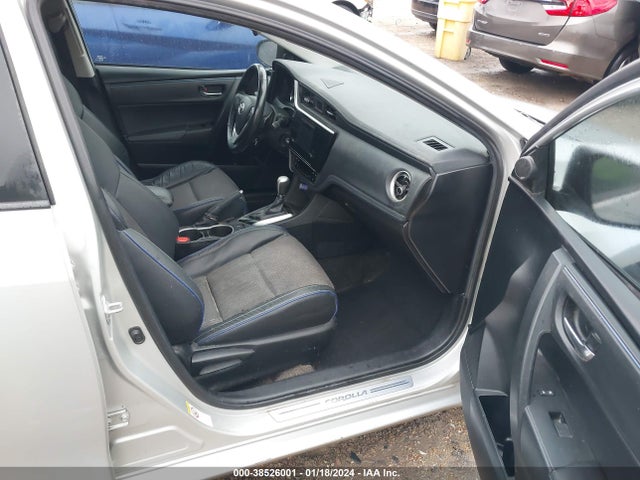 Toyota COROLLA SE 2019 5YFBURHE1KP875291 Image 5