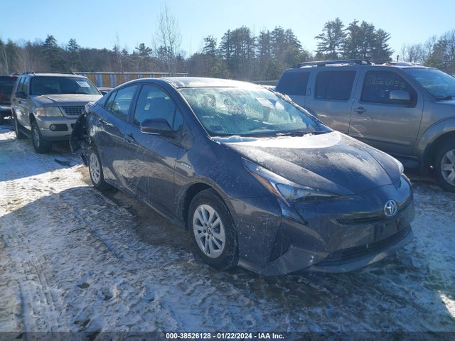Toyota Prius Two 2016 JTDKBRFU2G3506665 Image 1