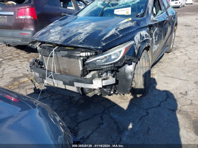 SJKCH5CP8HA035254 Infiniti Qx30 Luxury