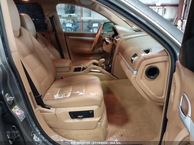2009 PORSCHE CAYENNE WP1AA29P39LA07726 Photo 4