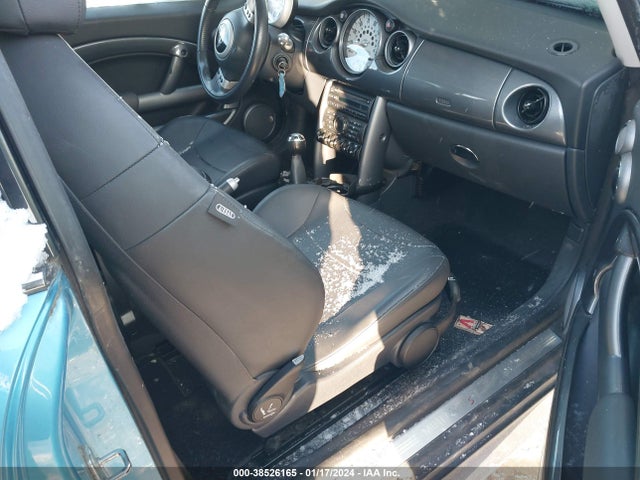 2004 MINI COOPER S WMWRE33494TD79397 Photo 4