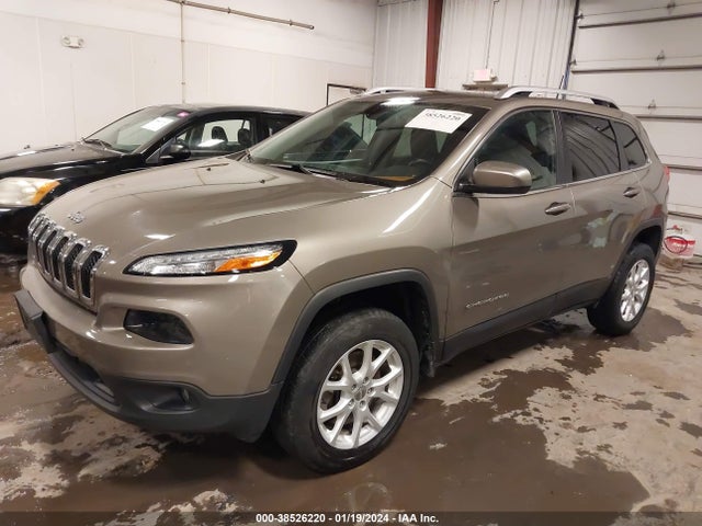 Jeep Cherokee Latitude 2016 1C4PJMCS9GW285482 Image 2