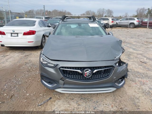 W04GU8SX1J1140382 Buick Regal Tourx Preferred