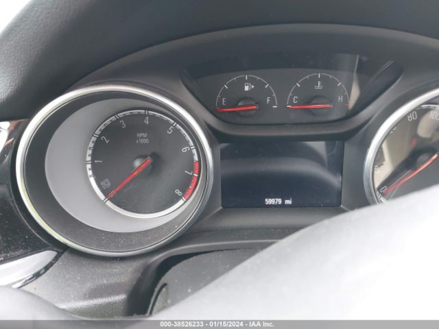 W04GU8SX1J1140382 Buick Regal Tourx Preferred