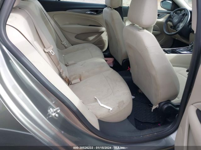 W04GU8SX1J1140382 Buick Regal Tourx Preferred