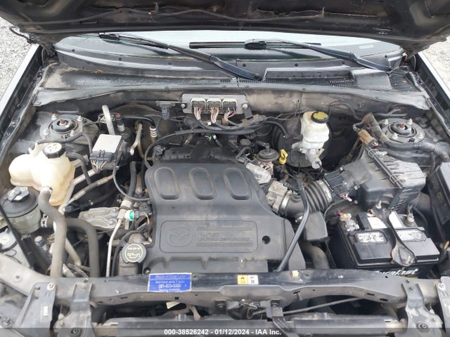 2006 MAZDA TRIBUTE S VIN: 4F2YZ06196KM32916